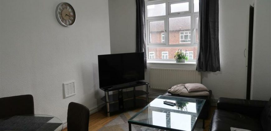 3 Bedroom Apartment for rent at Edwy House, Homerton Road, Hackney