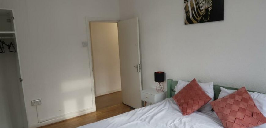 3 Bedroom Apartment for rent at Edwy House, Homerton Road, Hackney