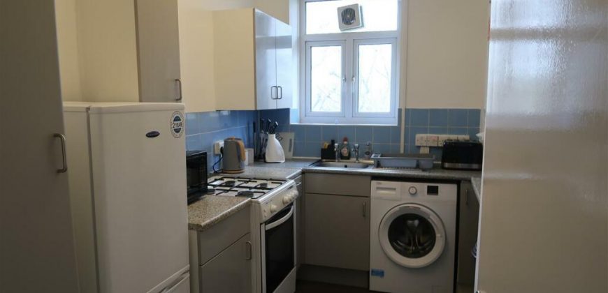 3 Bedroom Apartment for rent at Edwy House, Homerton Road, Hackney