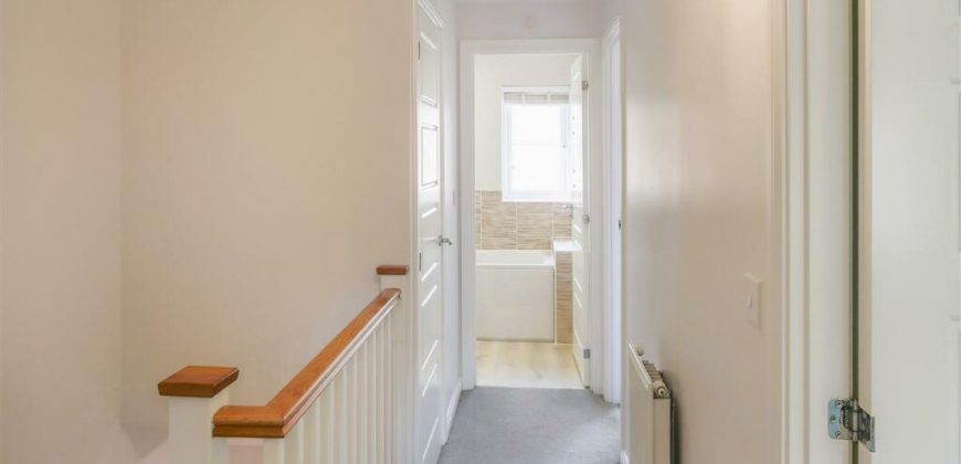 3 Bedroom Terraced House for Rent Robin in Place, Allington, Maidstone