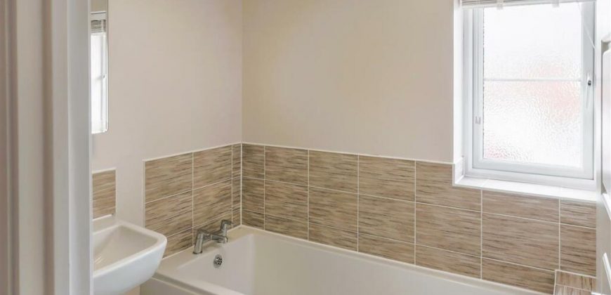 3 Bedroom Terraced House for Rent Robin in Place, Allington, Maidstone