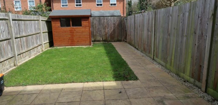 3 Bedroom Terraced House for Rent Robin in Place, Allington, Maidstone