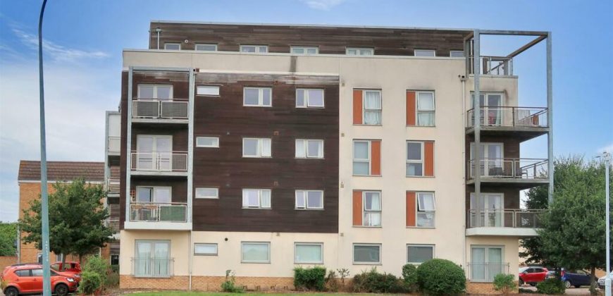 2 Bedroom house to let at  Cameron Drive, Dartford