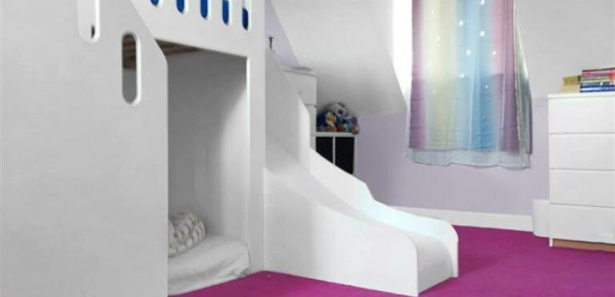 4 Bedroom house terraced to let at Moonstone Square, Sittingbourne ME10