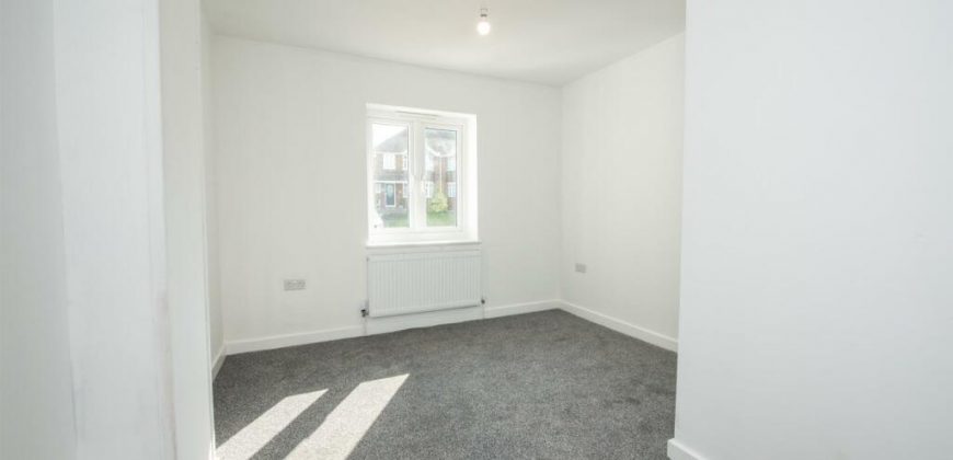 6 Bedroom semi-detached house for sale at Cherry Tree Road, Rainham Kent