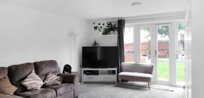 3 Bedroom house terraced to let at Robin Place, Allington, Maidstone ME16