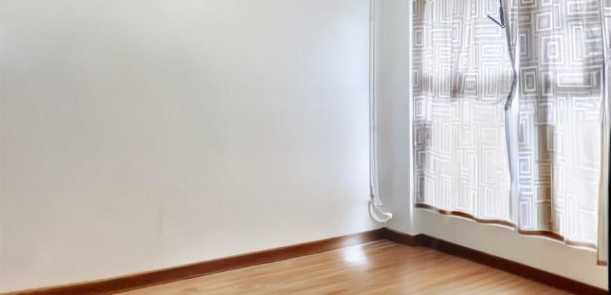 3 Bedroom Maisonette for Sale in Draper Close, Belvedere