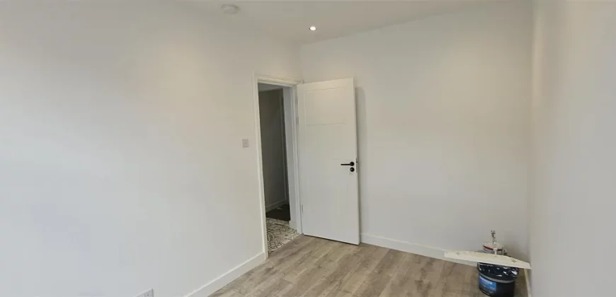 3 bed terraced house to rent at Station Road, Rainham, Gillingham ME8