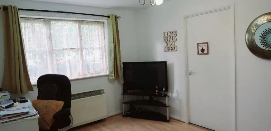 1 bed flat for sale at Polsten Mews, Enfield EN3