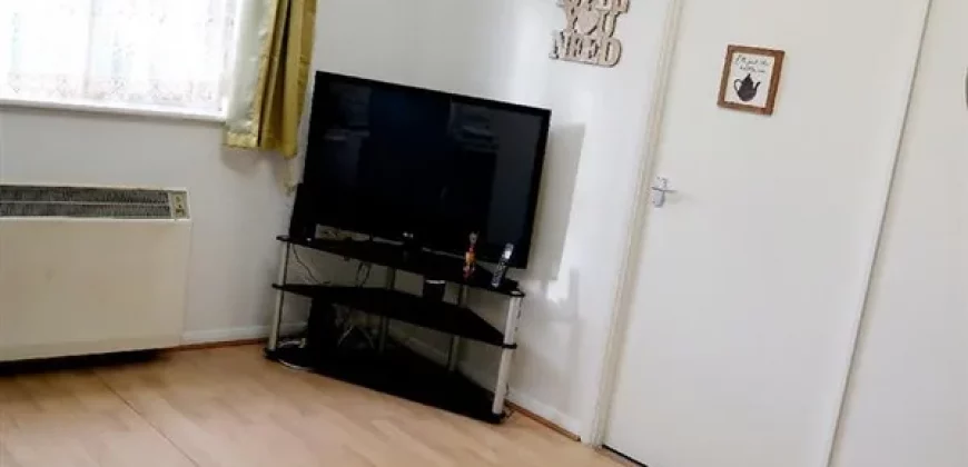 1 bed flat for sale at Polsten Mews, Enfield EN3