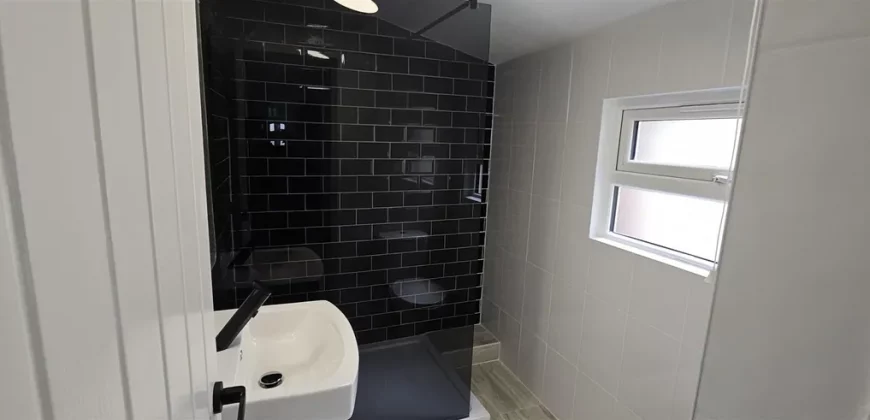 3 bed terraced house to rent at Station Road, Rainham, Gillingham ME8